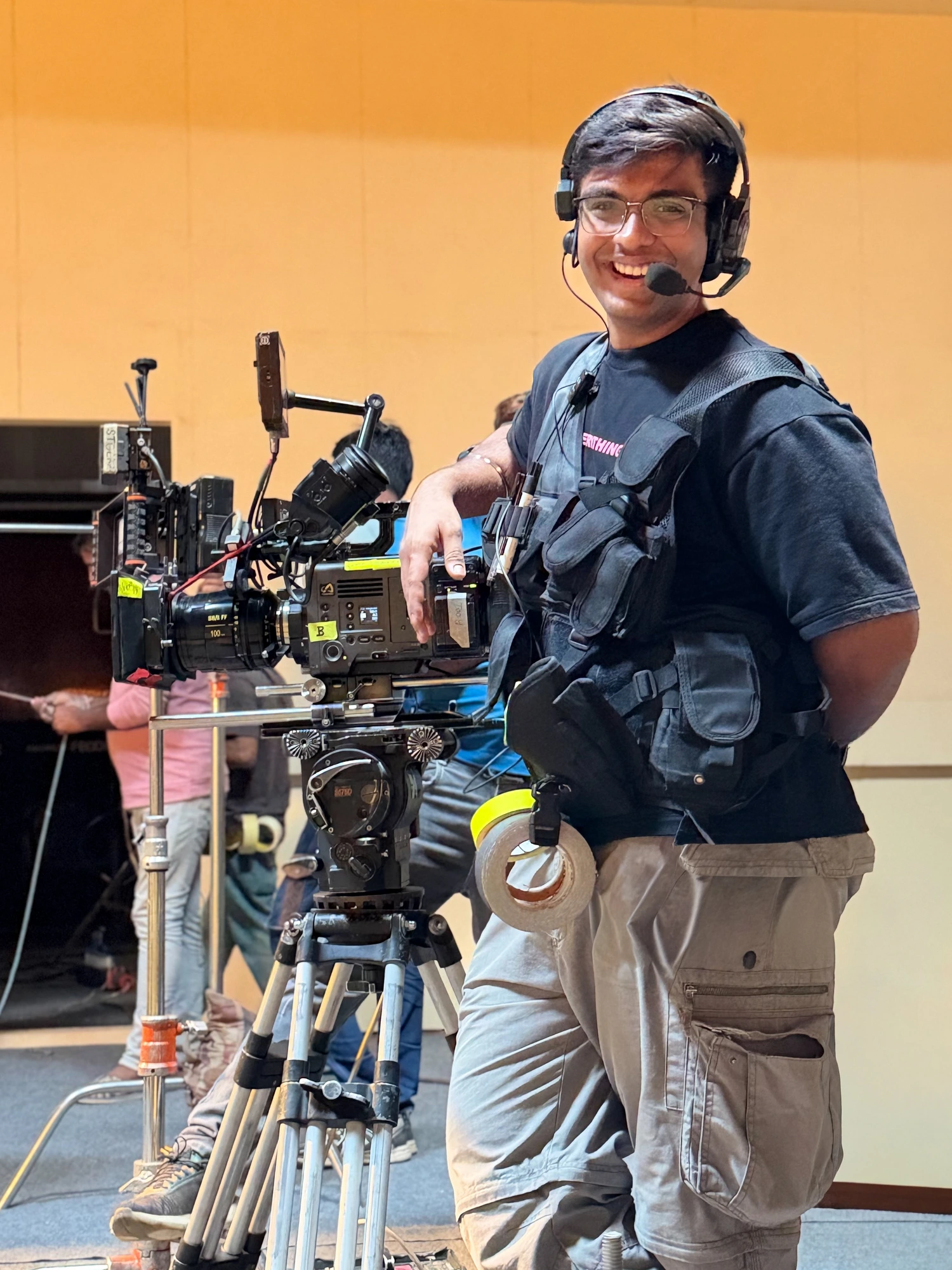 Hitanshu Shah on set